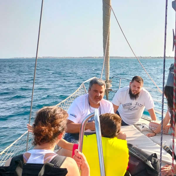 Salida de muestreo de la calidad del agua en Roquetas de Mar (4)