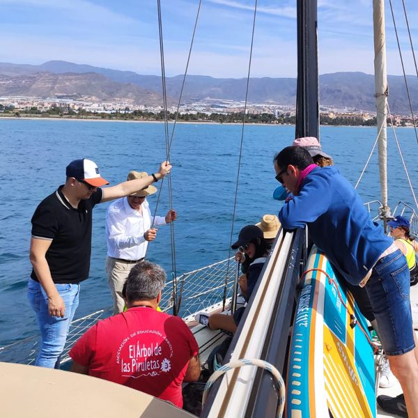 Salida de muestreo de la calidad del agua en Roquetas de Mar (7)