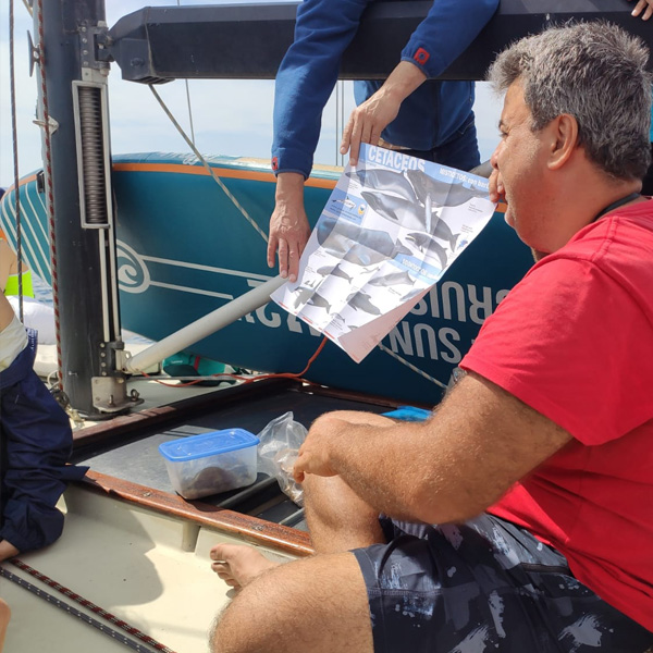Salida de muestreo de la calidad del agua en Roquetas de Mar (9)
